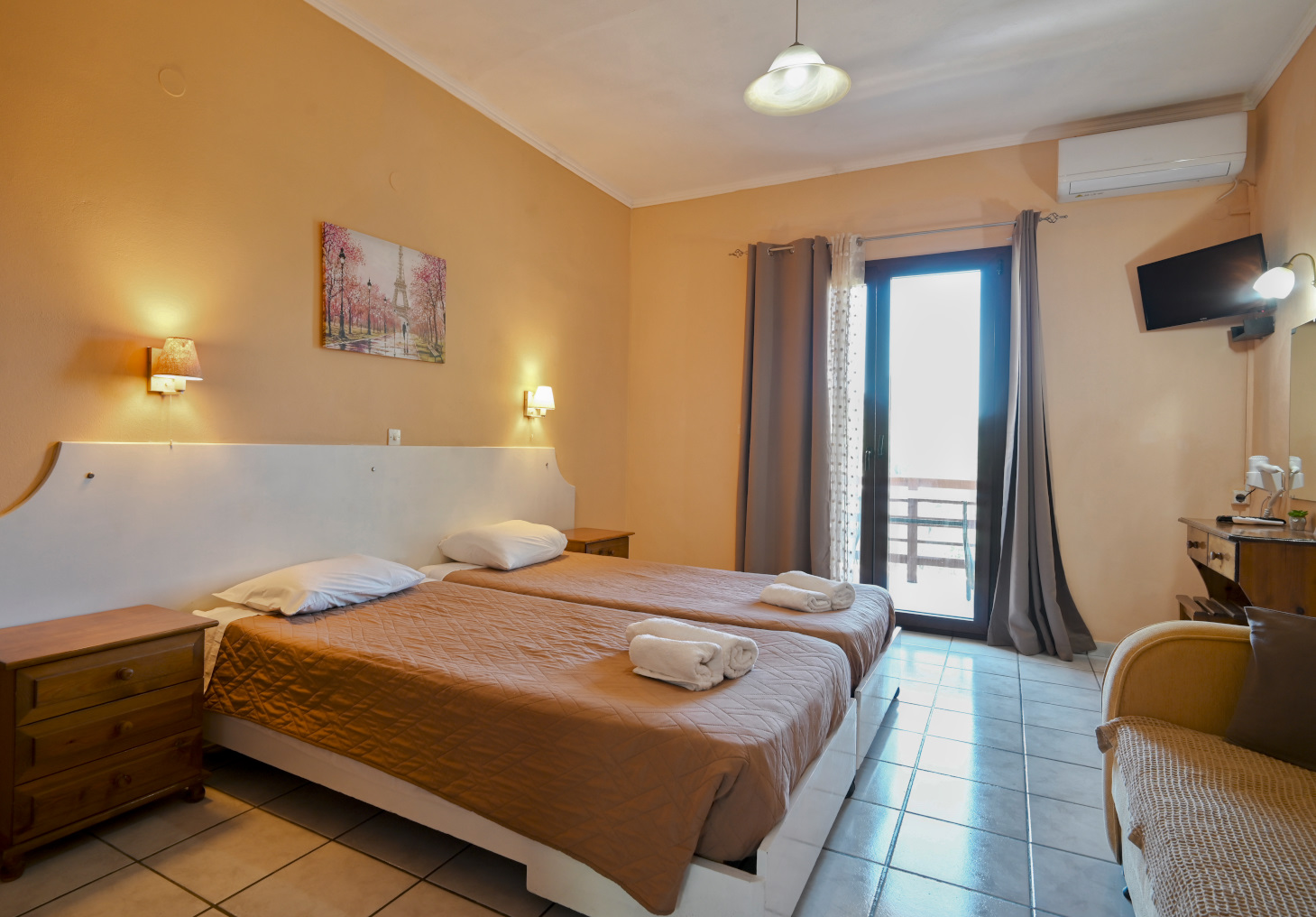 Economy twin bedroom Studios Roumanis - twin economy